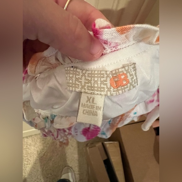 GB Ruffle Tie Dye Hippie Crop Top Size XLarge - built in bandeau with tassels - Picture 3 of 8